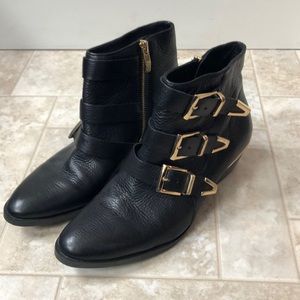 Vince Camuto leather strap booties! Sz 7. Worn 1x